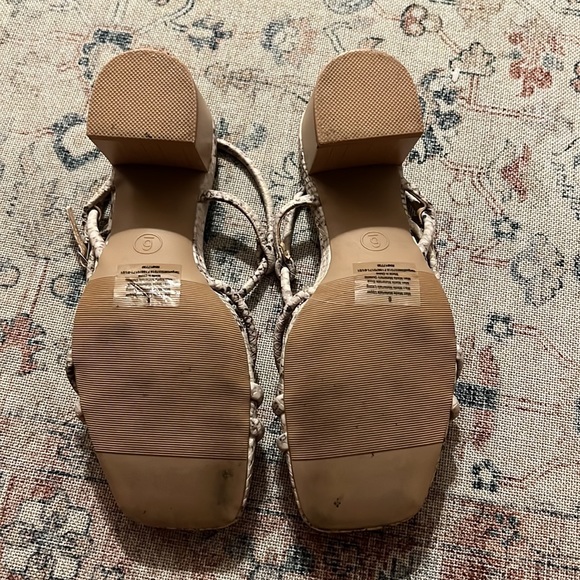 A New Day snakeskin heel - Picture 3 of 5